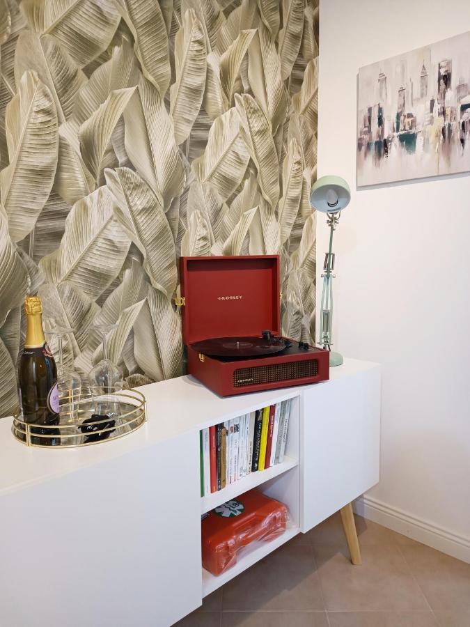 Ai Castelli Apartment - Locazione Turistica Cin It58060C2Fhnreg9A Colonna 外观 照片